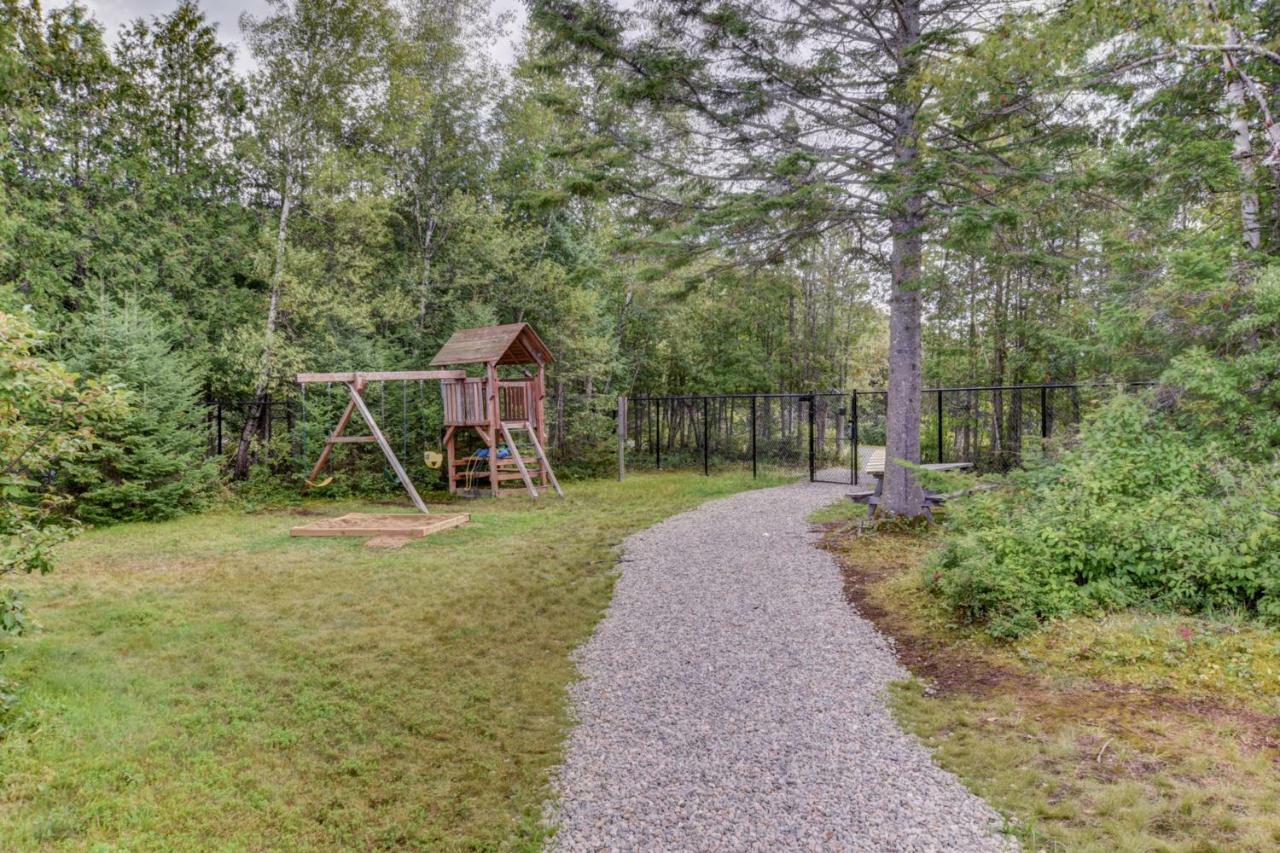 Chic Log Chalet With Hot Tub - Mont-Tremblant North Side By Reserver.Ca Lac-Superieur Esterno foto